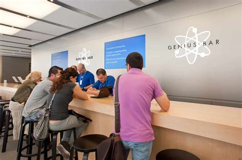 apple genius bar booking.